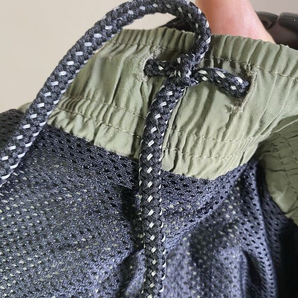 Eddie Bauer EBTEK Outdoor Hiking Shorts Buckle Waist Nylon Utility Green Men XXL - Picture 13 of 16